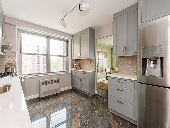 2nd image of 7025 Yellowstone Blvd APT 9C