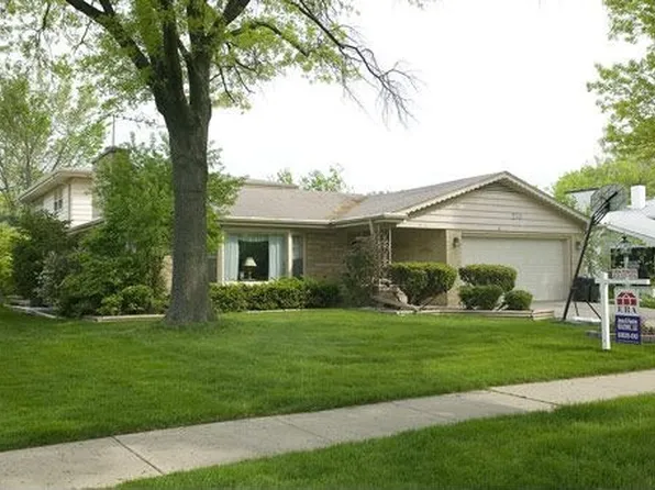 210 51st Pl, Western Springs, IL 60558