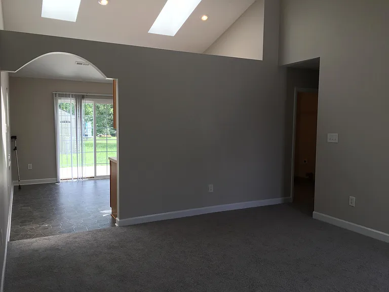 520 Smith St — Photo 2
