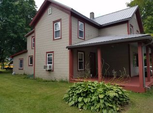 3 Avenue B, Cambridge, NY 12816