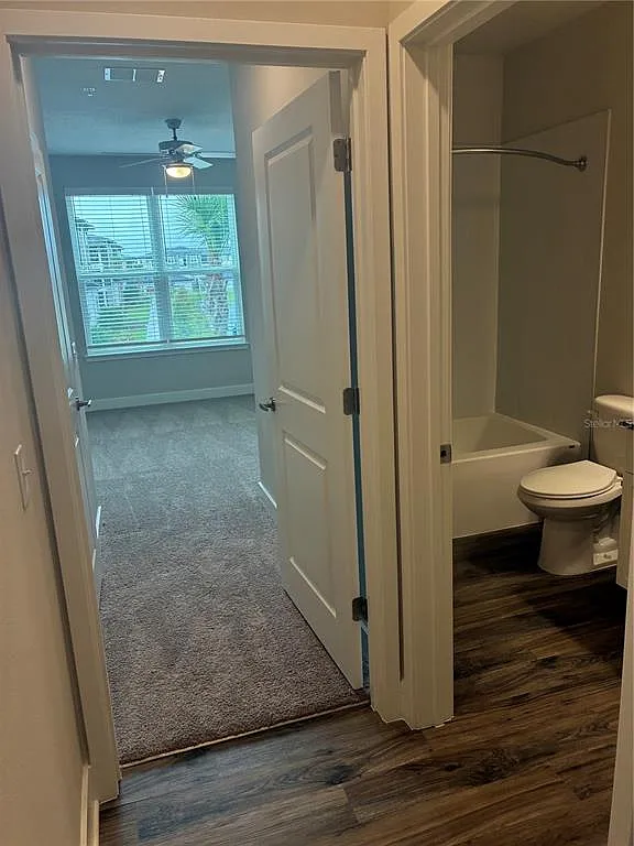 Building Photo - 2115 Waterfall Ct #8-211