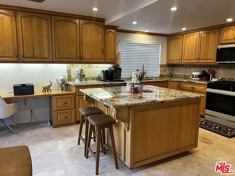 7825 Seaglen Dr #34 — Photo 24