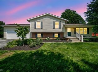 350 Townline Rd, Aurora, OH 44202