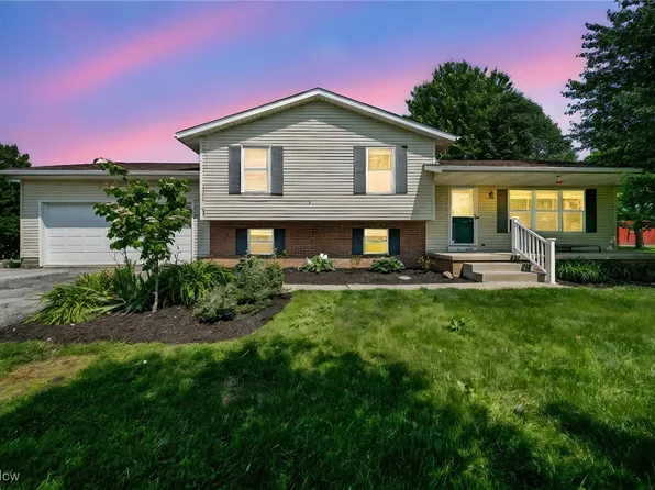 350 Townline Rd, Aurora, OH 44202