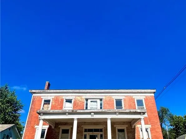 401 Kentucky St, Louisiana, MO 63353