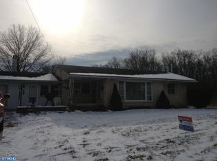 530 Congo Rd, Gilbertsville, PA 19525