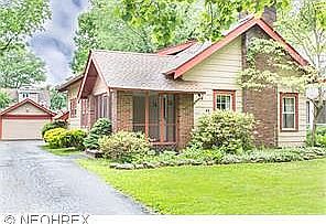 1st image of 82 Melbourne Ave