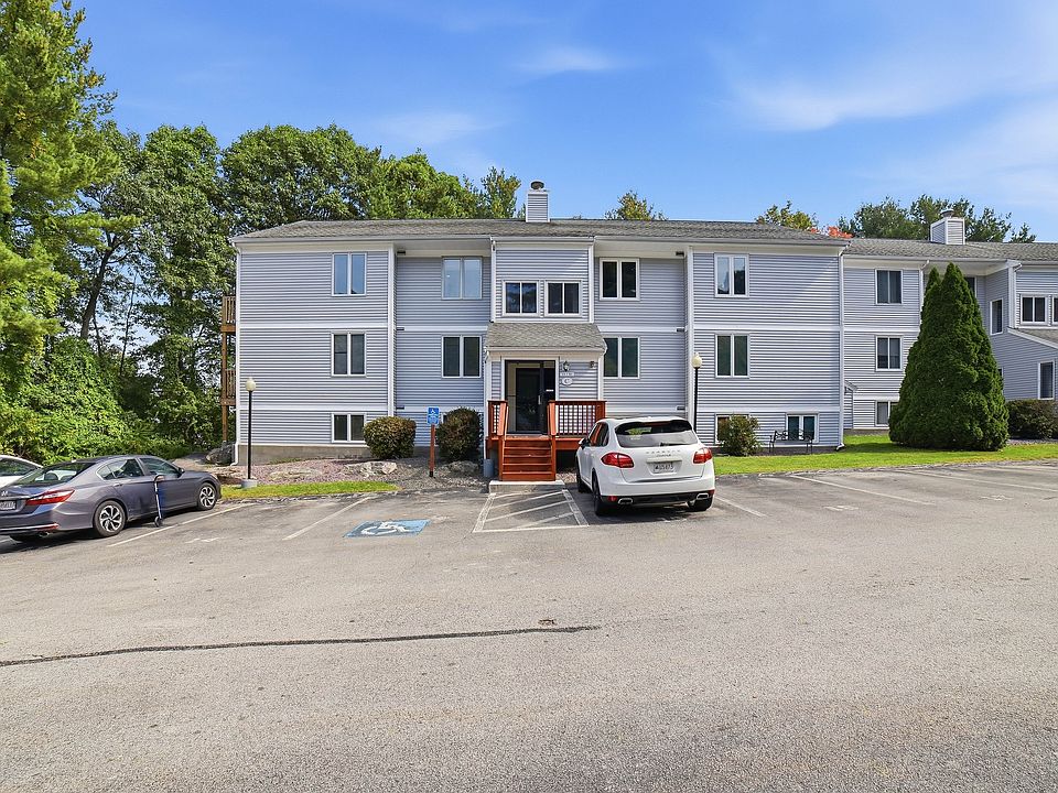 1st image of 330 Sunderland Rd #18C