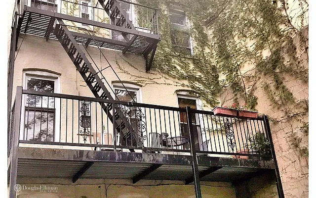 Rented by Douglas Elliman | media 30