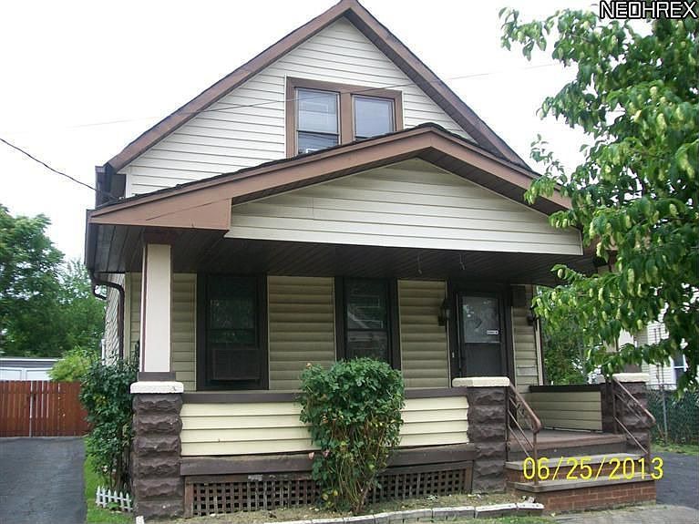 1st image of 3430 Trowbridge Ave