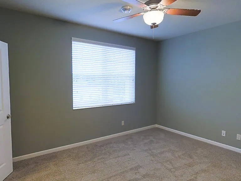 4619 Todd Dr — Photo 6