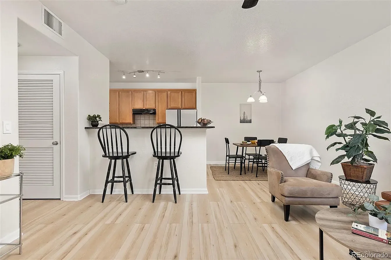 5537 Lewis Ct — Photo 3