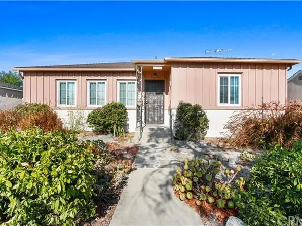 2351 Roswell Ave, Long Beach, CA 90815