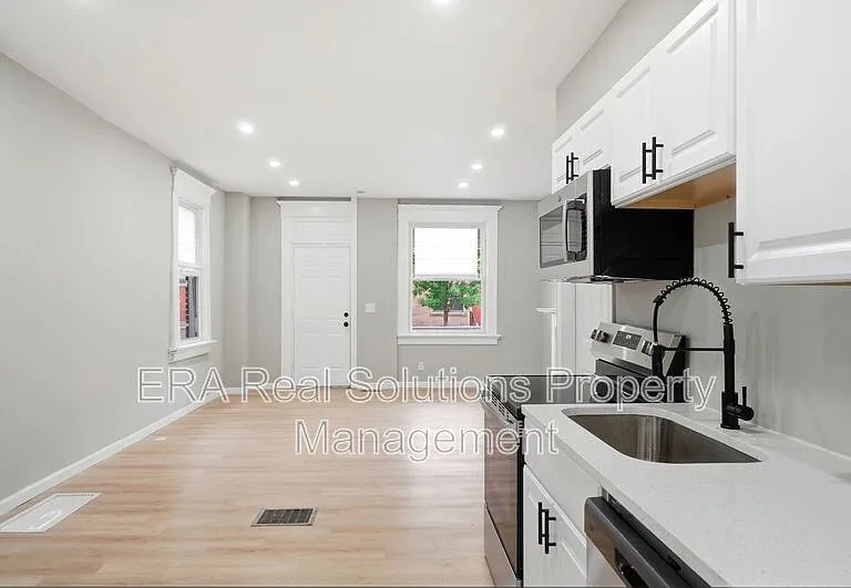 732 S Ohio Ave — Photo 15