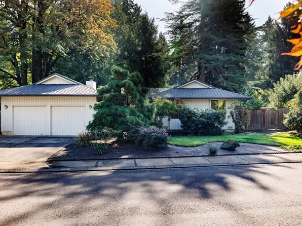 17230 SW Rivendell Dr, Portland, OR 97224