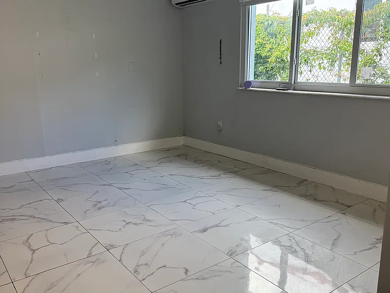 1772 SW 16th St — Photo 9
