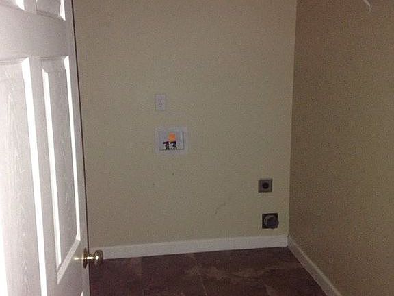4th image of 7525 Wilkins Dr