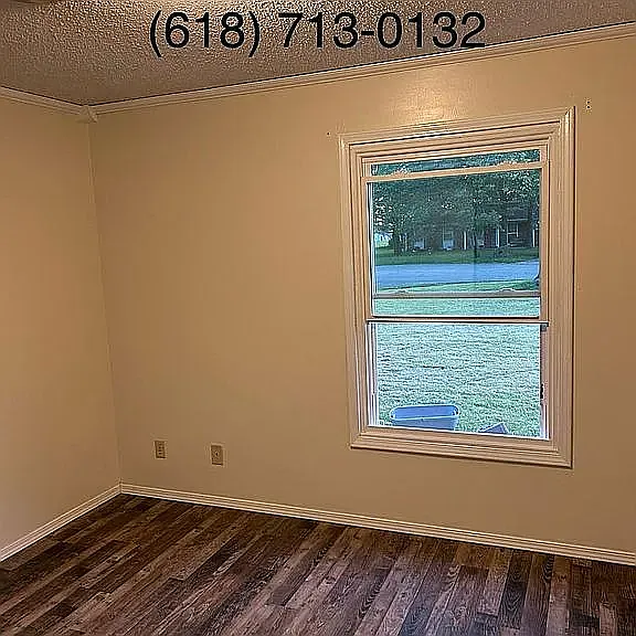1400 Marilyn Dr — Photo 6
