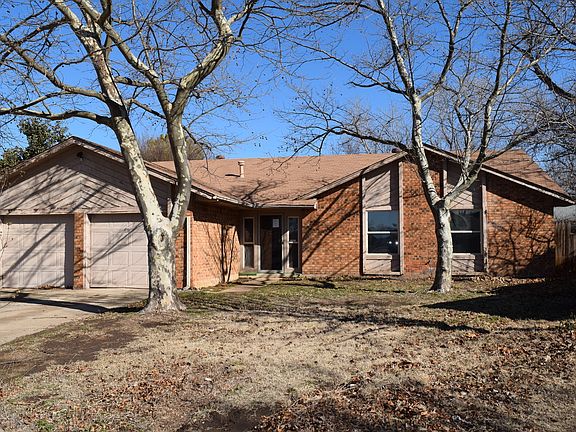 2nd image of 203 Terra Ct