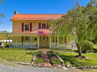1217 Wahoo Valley Rd, Kingsport, TN 37663