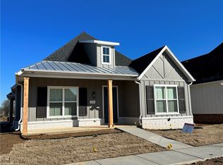 7000 Somerset Pl, Springdale, AR 72762