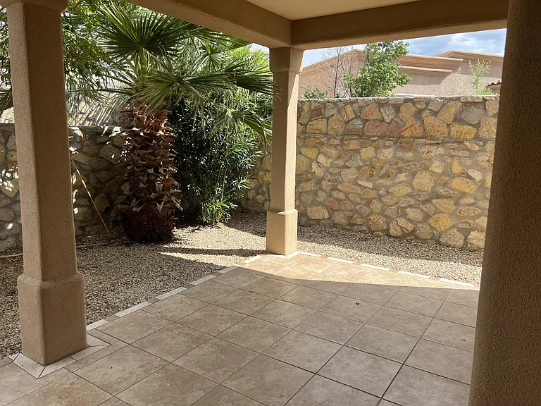 4114 Galicia Way — Photo 20
