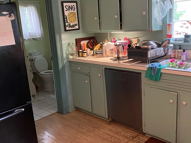 216 S Geneva St #1 — Photo 19