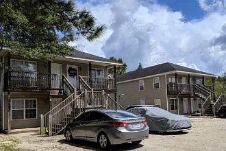 242 Wilson Avenue, Unit B4 — Photo 2