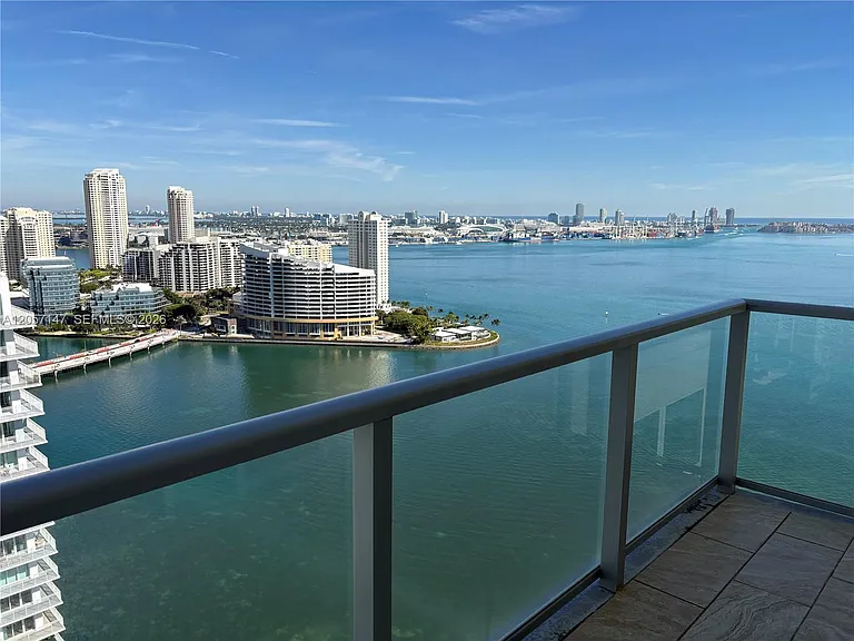 1155 Brickell Bay Dr #Penthouse 106 — Photo 2