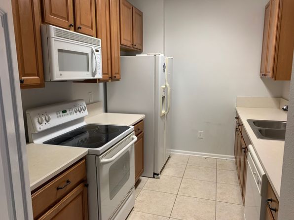 7801 Point Meadows Dr UNIT 8209