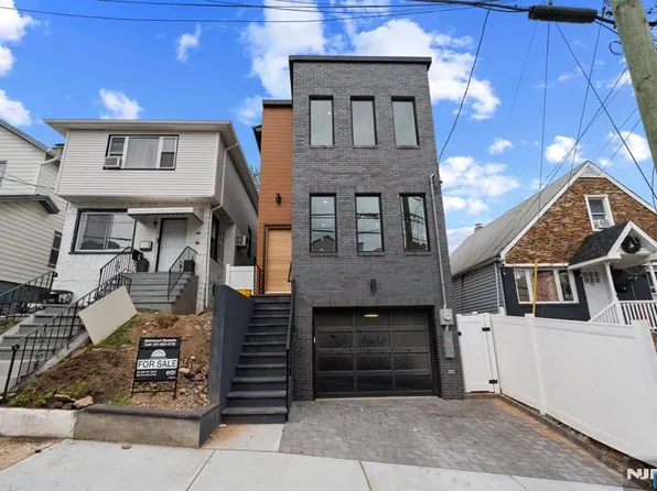 1409 85th St, North Bergen, NJ 07047