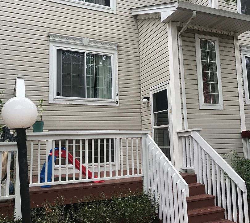 1st image of 312 Autumn Wind Ct #312