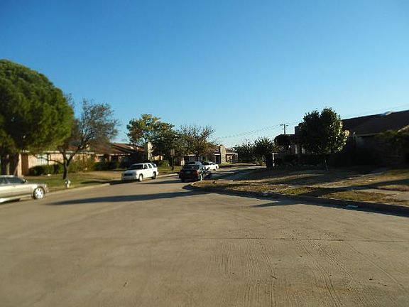 5th image of 2309 Red River St