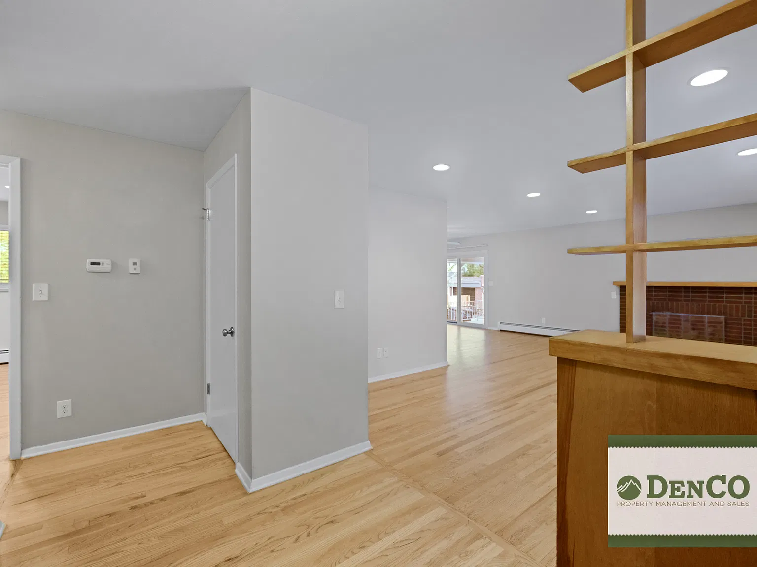 6 bed, 3000 sqft, $4,500 — Photo 3