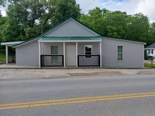 570 Grayson St, Upton, KY 42784