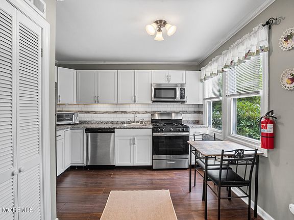 3rd image of 124 Belshaw Avenue