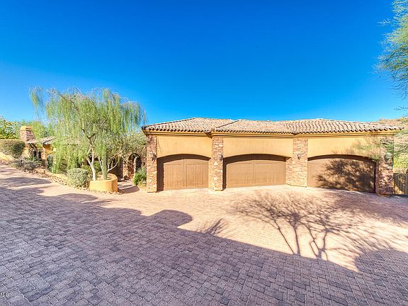 4th image of 9517 N Four Peaks Way