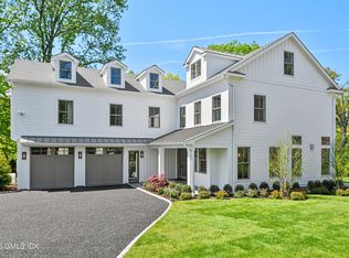 110 Sheephill Rd, Riverside, CT 06878
