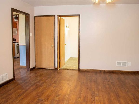 5th image of 3210 9th St
