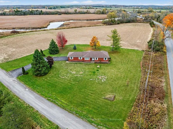 18 Weatherhead Rd, Prince Edward County, ON K8N 4Z7