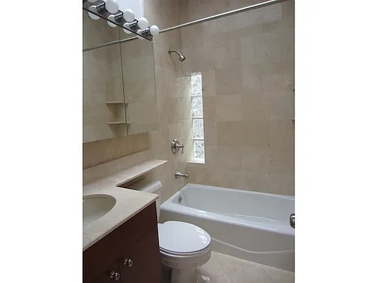 Rented by Mirador Real Estate | media 14