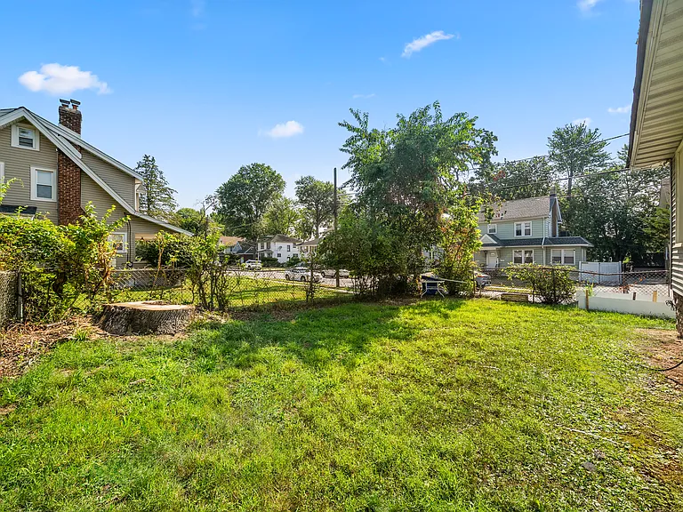 267 Hirliman Rd #1 — Photo 18