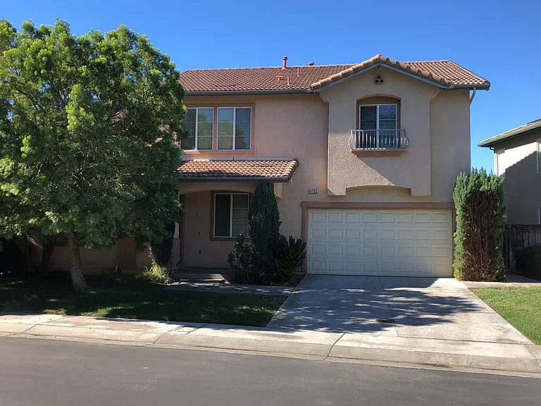 4732 Lakerun Ct — Photo 2
