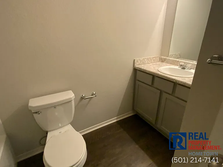 41 Winter Valley Cv — Photo 20