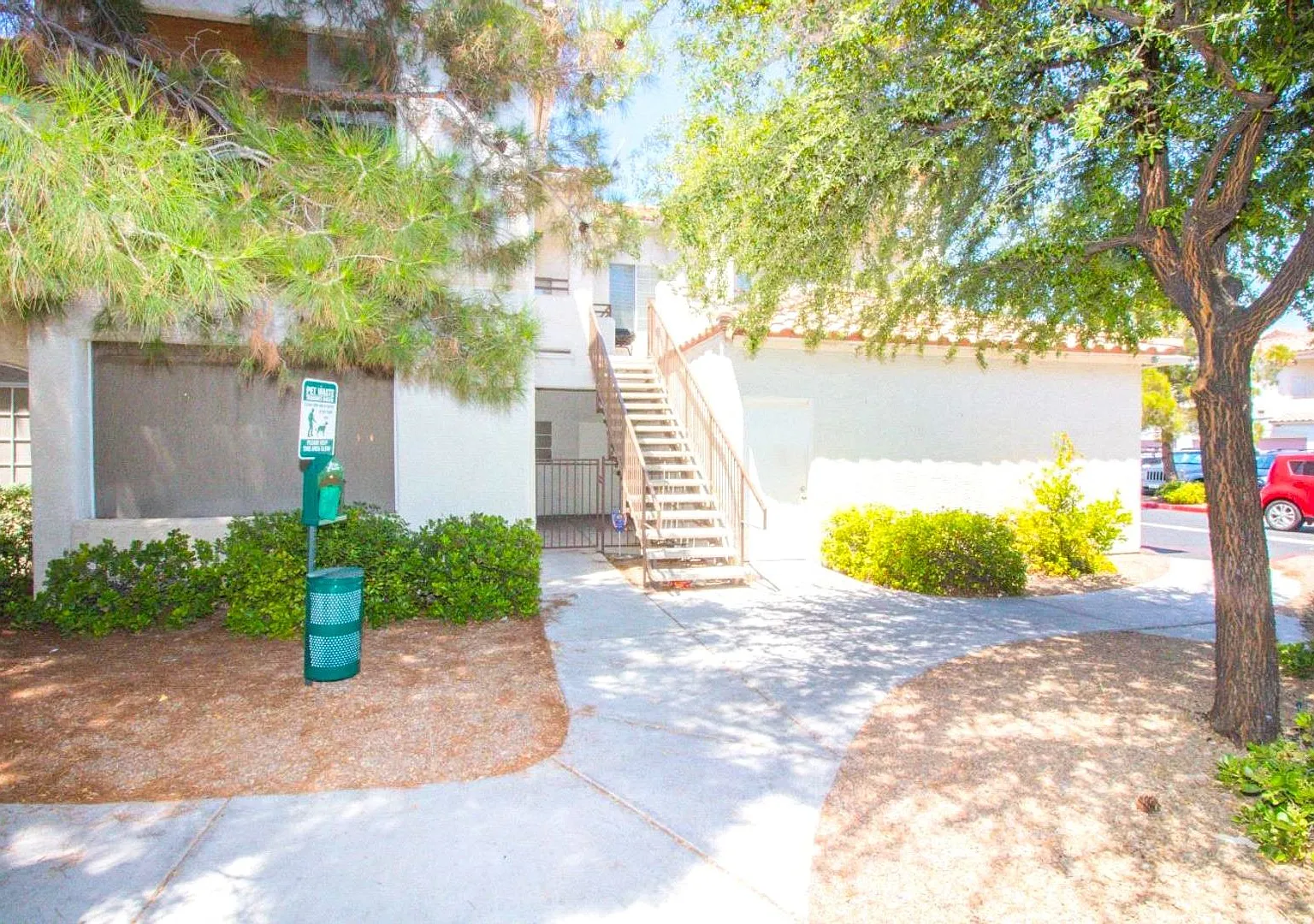 Gated Condo with Community Pool 1300 South Arlington — Photo 2