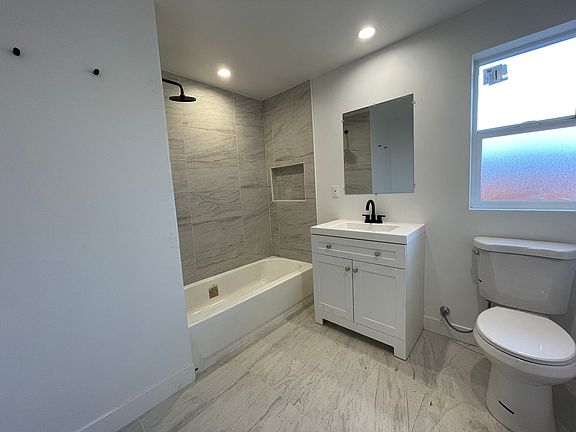5th image of 4514 Lomita St
