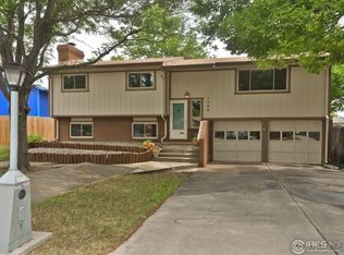 1548 Cambridge Dr, Longmont, CO 80503