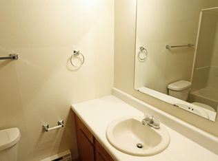 1312 Brookview Dr APT 75, Toledo, OH 43615