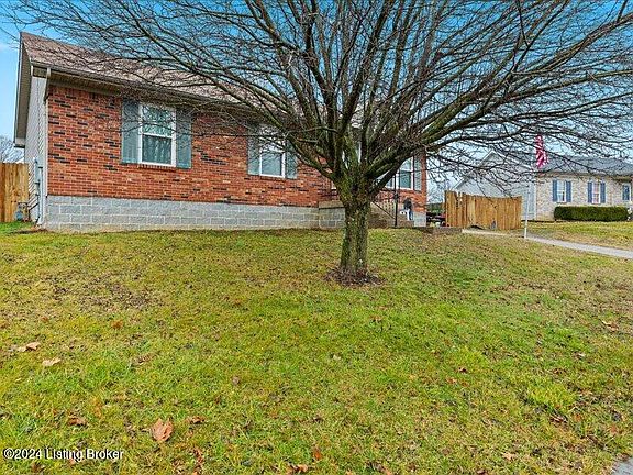 2nd image of 6727 Leverett Ln