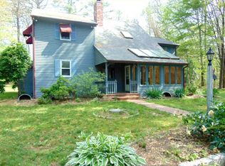 429 Snake Hill Rd, North Scituate, RI 02857